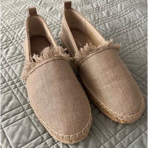 Lands’ End espadrilles, size 8
